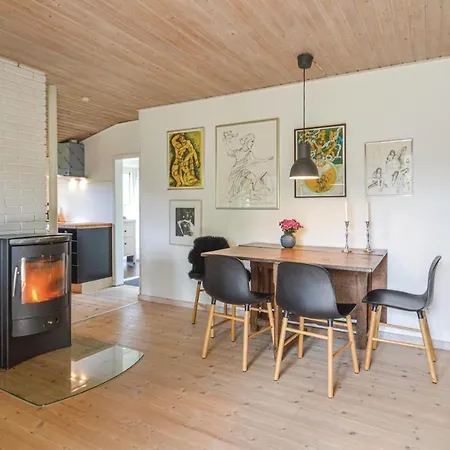 Stunning In W/ Wifi And 3 Bedrooms